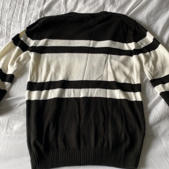 Disney’s Mickey Mouse | size extra small | knit sweater - Picture 2 of 3